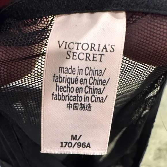 NWOT Victoria's Secret Black Lace Bodysuit - Picture 5 of 6